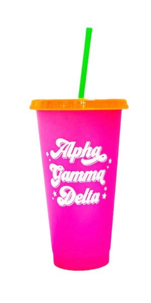 COLOR CHANGING CUP WITH STRAW
